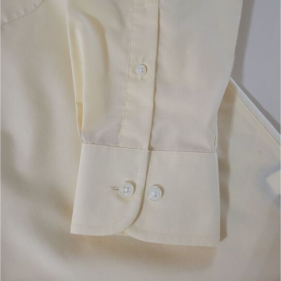 Croft & Barrow Men's Dress Shirt - Picture 4 of 12